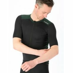 Fusion Herre Cykel Jersey - Green -Assos Butik mens cycling jersey 1055 green 3front low 2359533 1800x1800