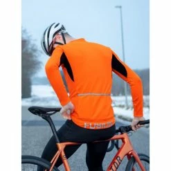 Cykeljakke Fusion S3 Fluo-Orange Unisex 7 Cykeljakke Fusion S3 Fluo-Orange Unisex -Assos Butik s3 cycling jacket 0039 orange 3back low